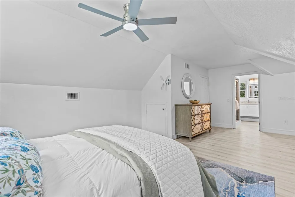 475 E WISCONSIN AVENUE Orange City, FL 32763