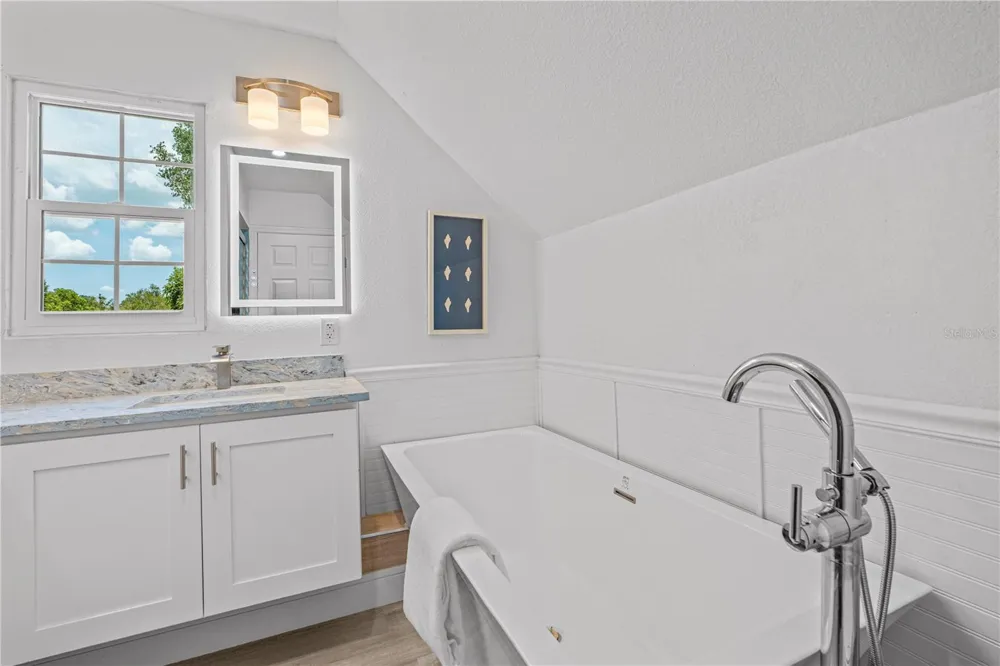 475 E WISCONSIN AVENUE Orange City, FL 32763