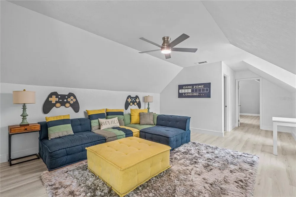 475 E WISCONSIN AVENUE Orange City, FL 32763