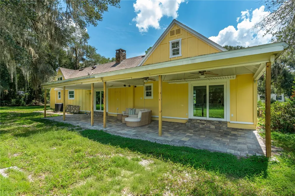 475 E WISCONSIN AVENUE Orange City, FL 32763