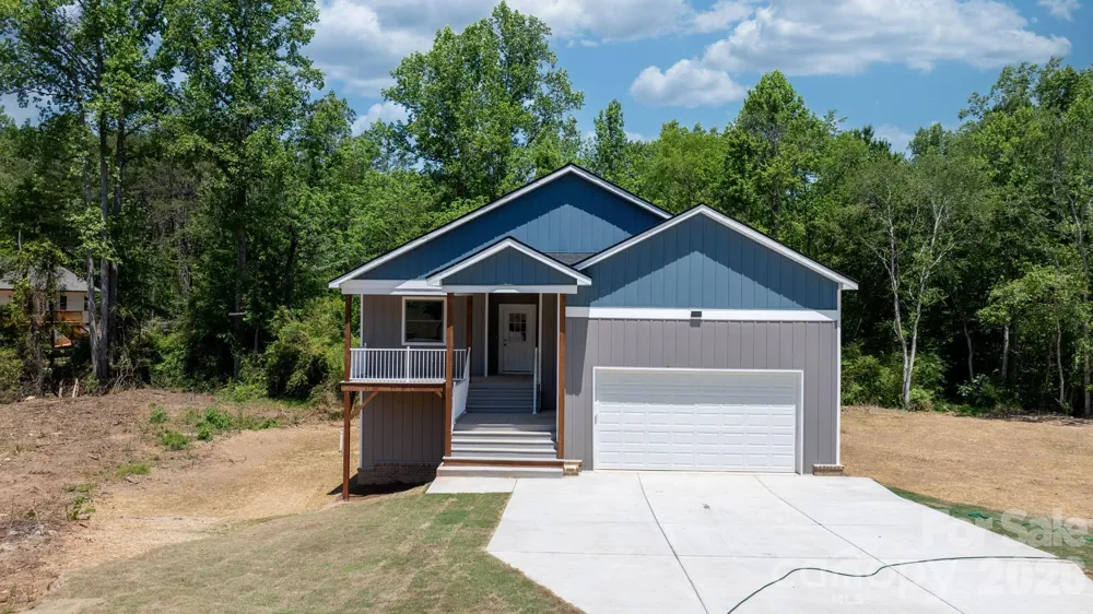 41 Tennyson Drive Taylorsville, NC 28681