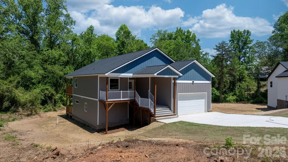 41 Tennyson Drive Taylorsville, NC 28681