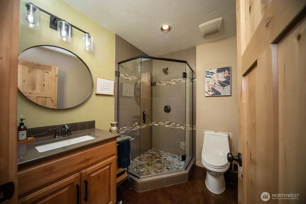 25053 SW Wanapum Street Quincy, WA 98848