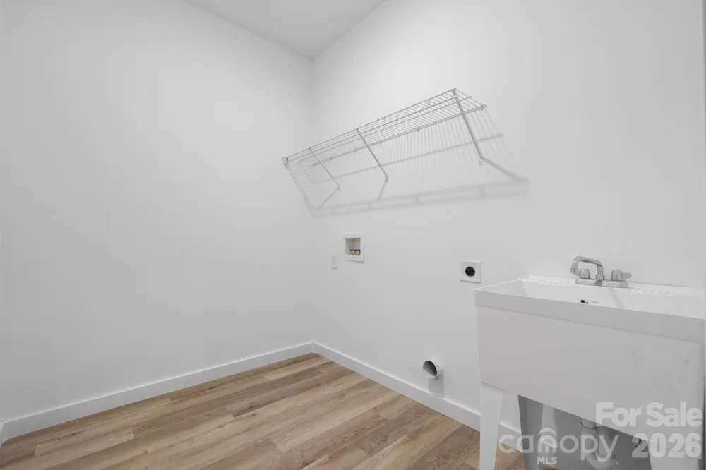 47 Tennyson Drive Taylorsville, NC 28681