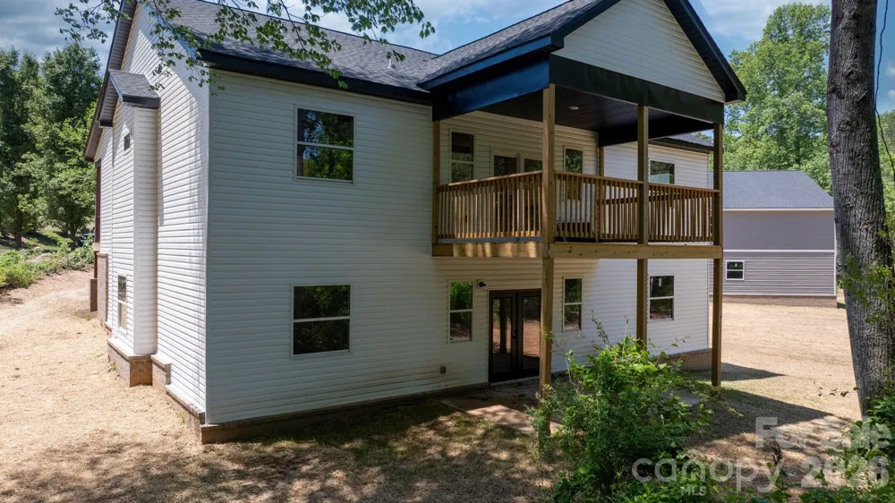 47 Tennyson Drive Taylorsville, NC 28681