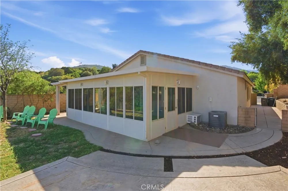 29454 Falling Leaf Lake Elsinore, CA 92530