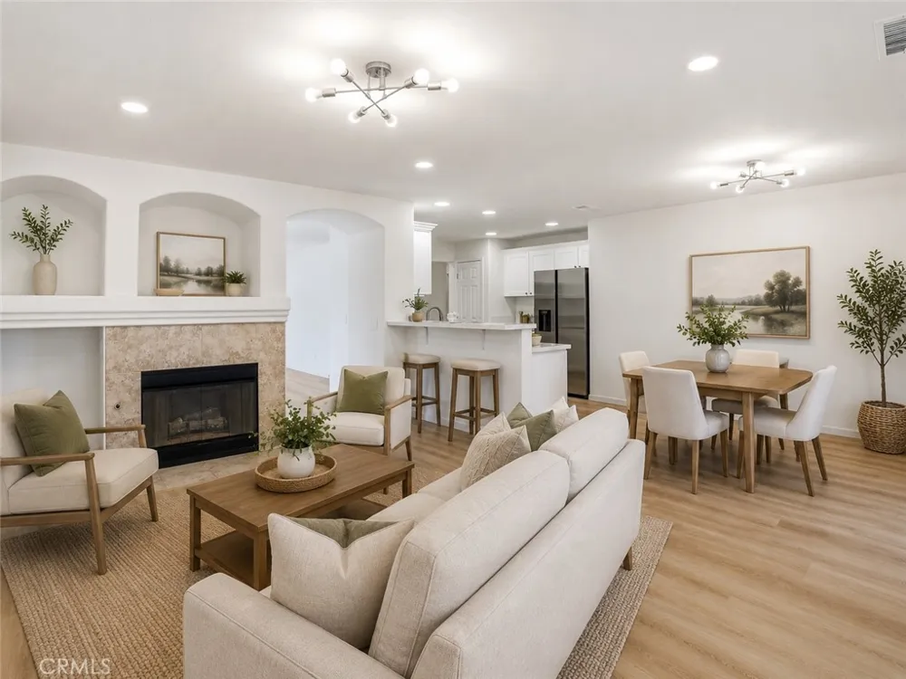 29454 Falling Leaf Lake Elsinore, CA 92530