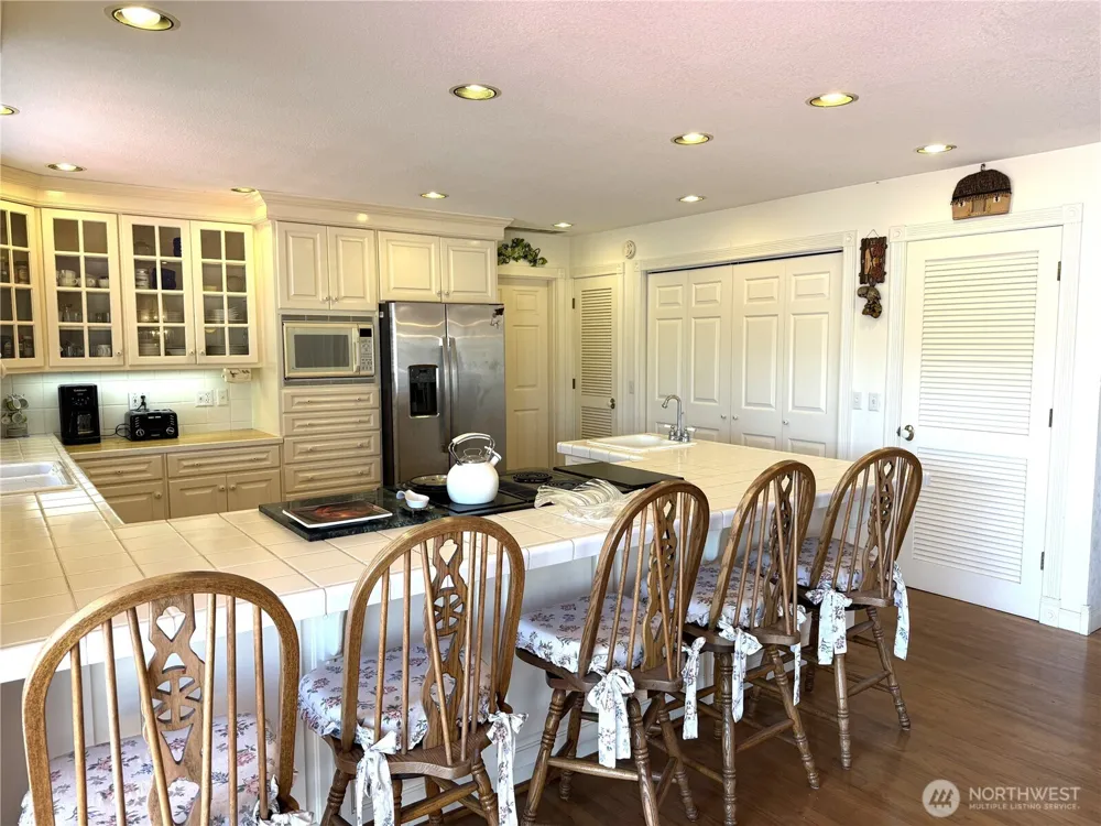 34100 G STREET Ocean Park, WA 98640
