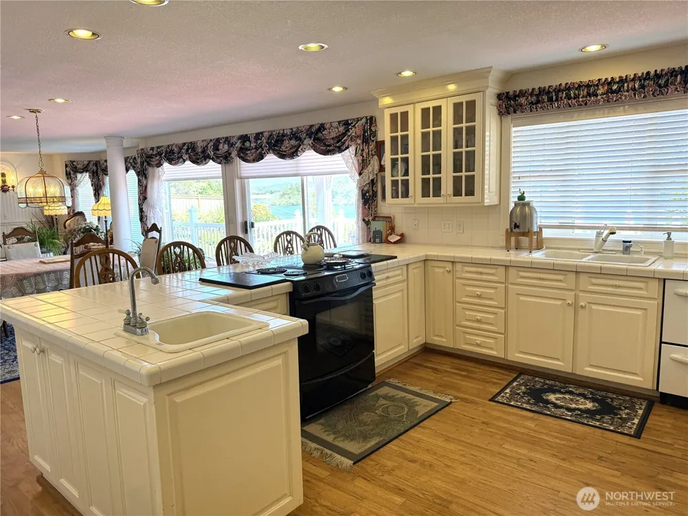 34100 G STREET Ocean Park, WA 98640
