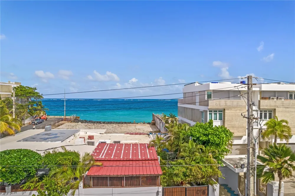 2068 CALLE ESPANA San Juan, PR 00911