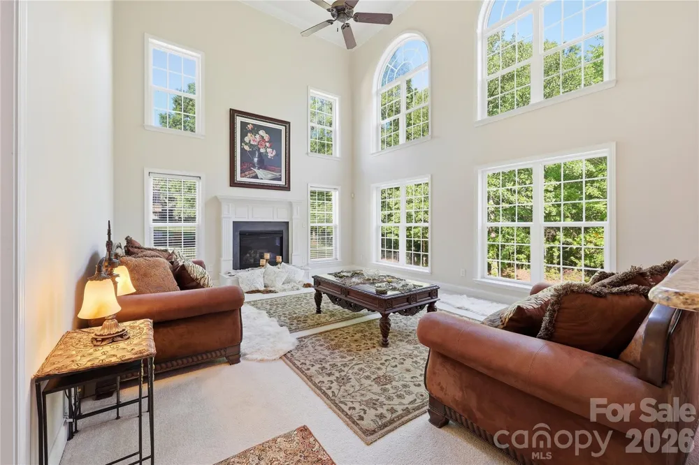 4206 Barons Court Harrisburg, NC 28075