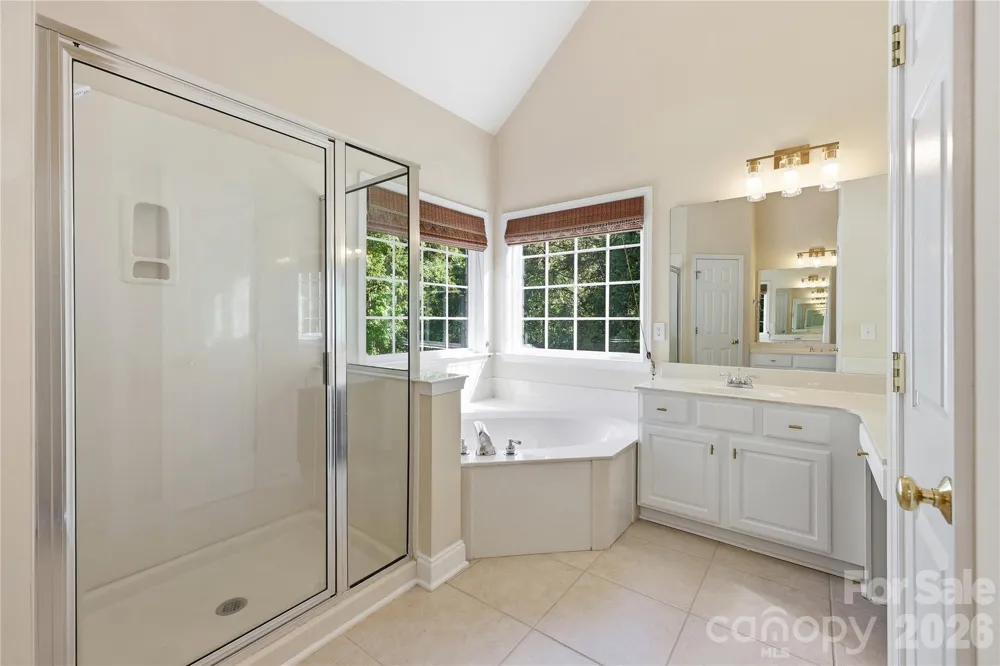 4206 Barons Court Harrisburg, NC 28075