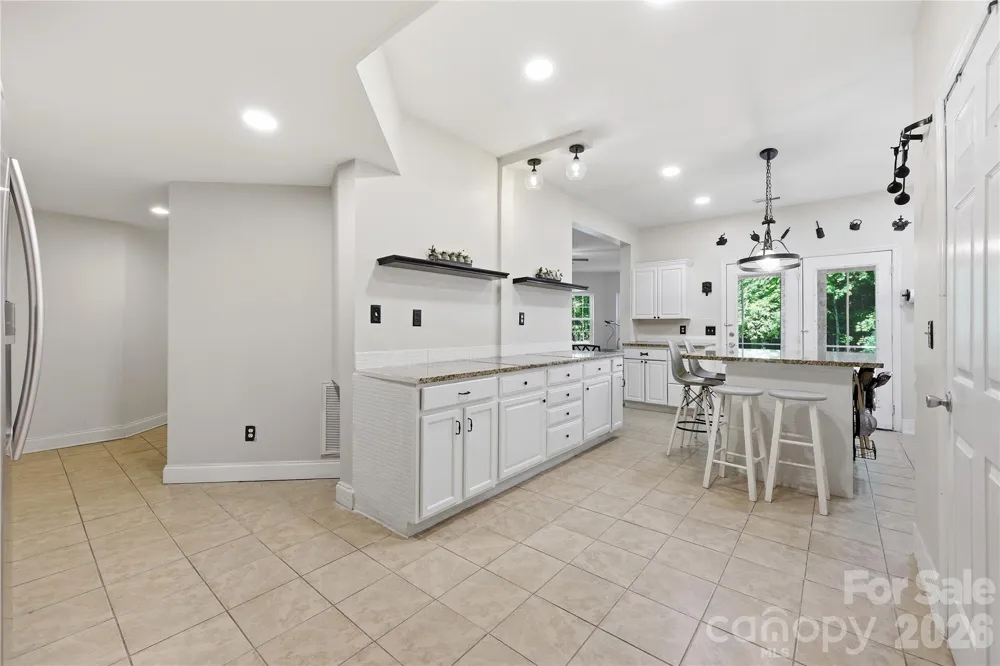 4206 Barons Court Harrisburg, NC 28075
