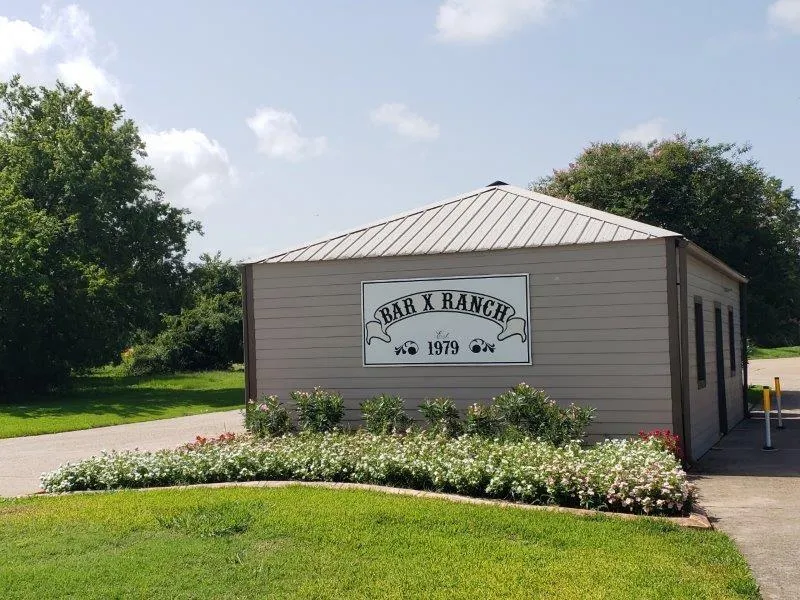 113 Pony Trail Angleton, TX 77515