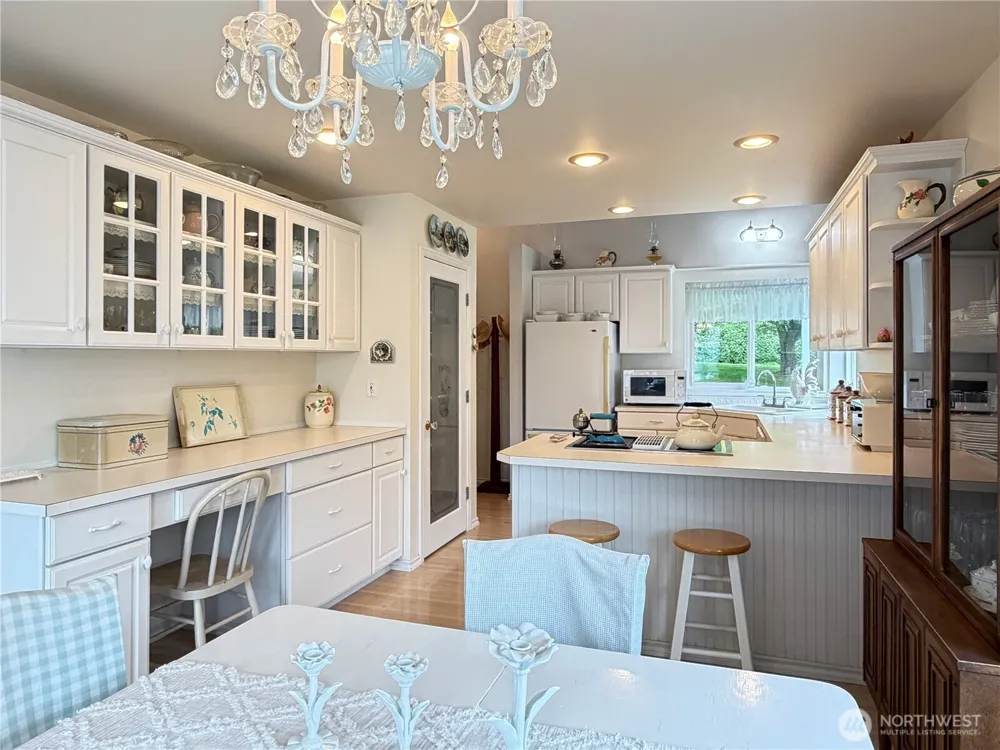 38 M Cascade Drive Hat Island, WA 98206
