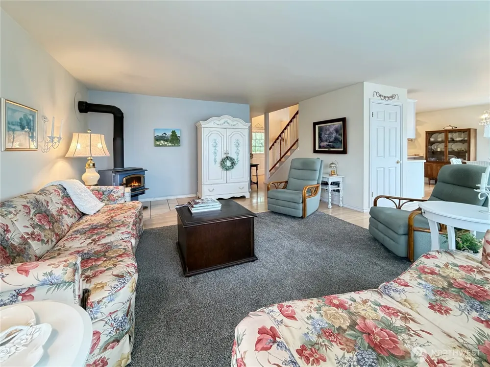 38 M Cascade Drive Hat Island, WA 98206