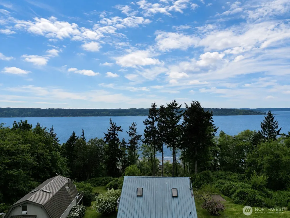 38 M Cascade Drive Hat Island, WA 98206