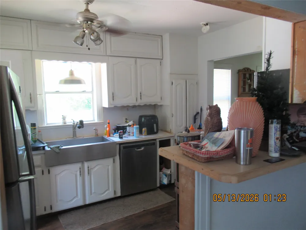 201 E Dallas Street Hutchins, TX 75141