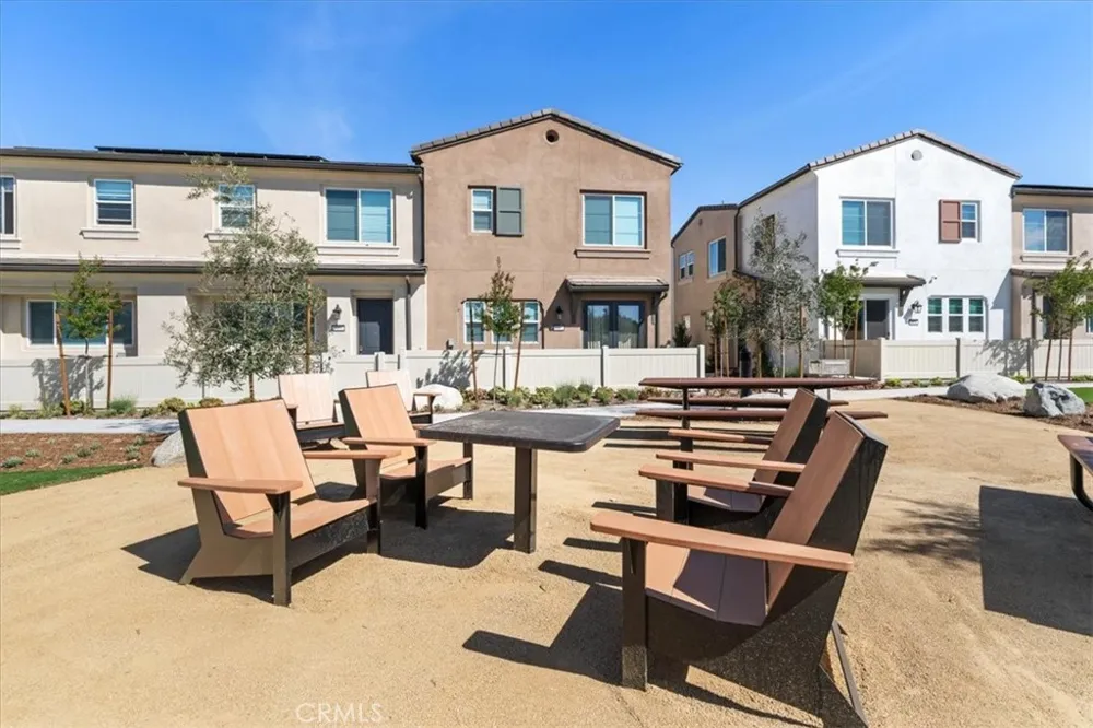 9194 Waverly Lane Riverside, CA 92503