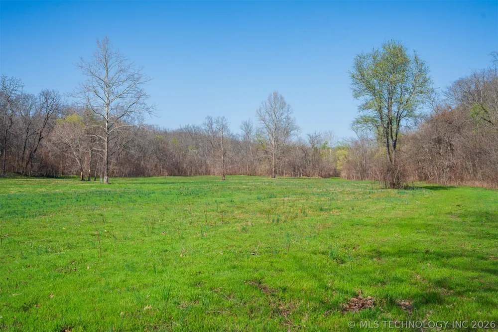 8 S 4530 ROAD Eucha, OK 74342