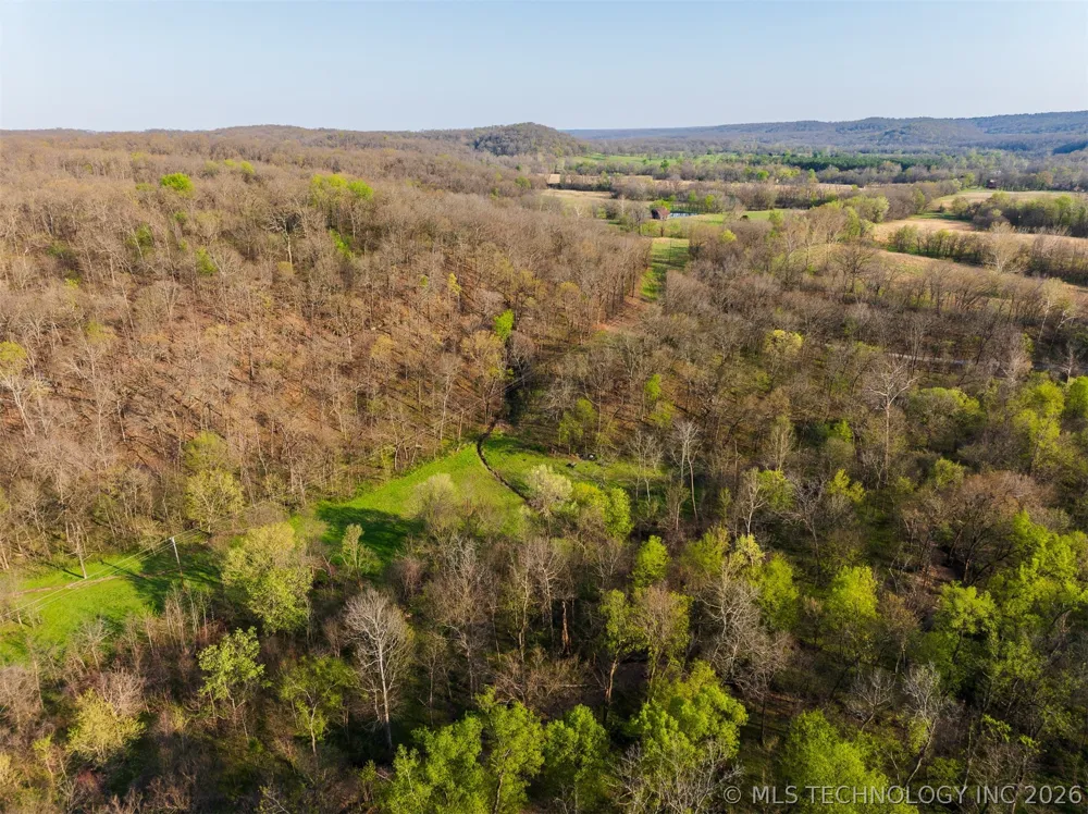 8 S 4530 ROAD Eucha, OK 74342