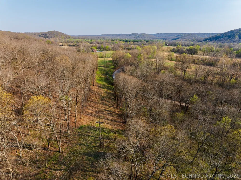8 S 4530 ROAD Eucha, OK 74342