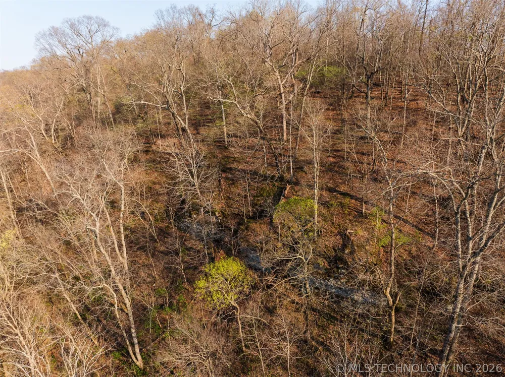 8 S 4530 ROAD Eucha, OK 74342