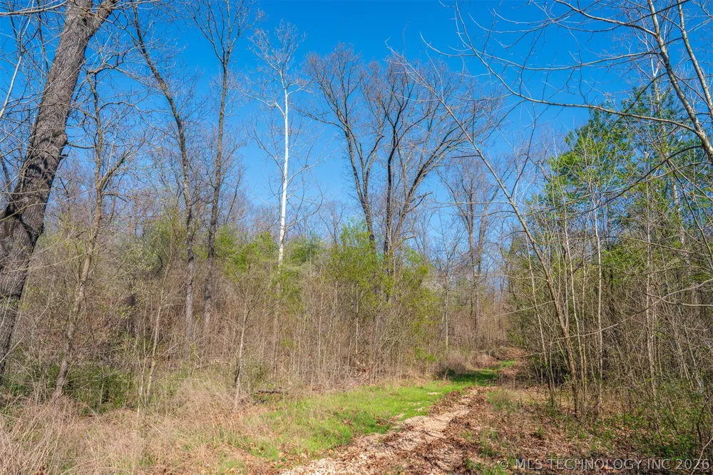 8 S 4530 ROAD Eucha, OK 74342