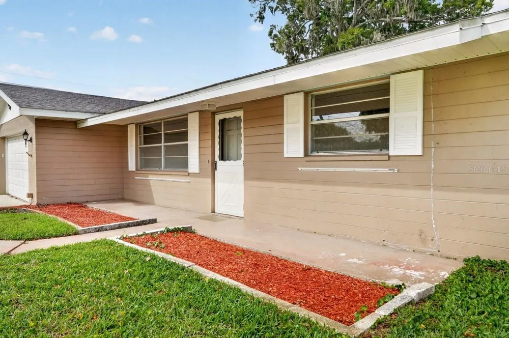 2342 CITRUS AVENUE South Daytona, FL 32119
