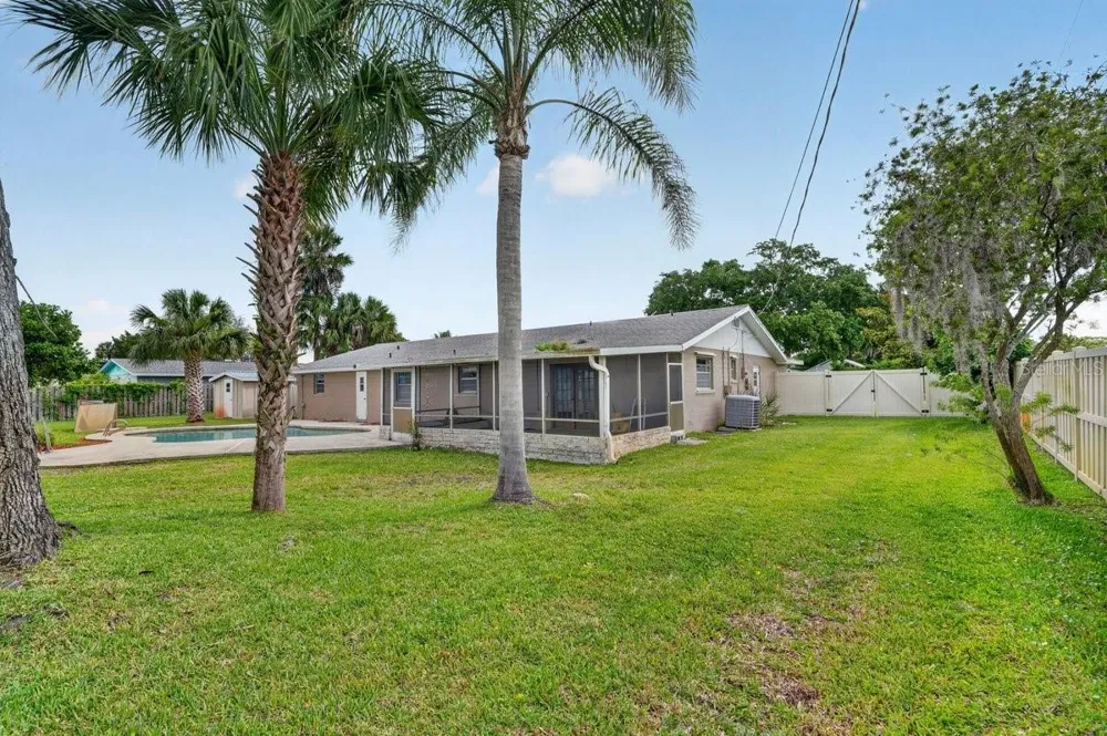 2342 CITRUS AVENUE South Daytona, FL 32119