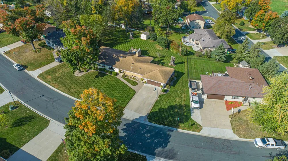 808 Hillcrest Drive Montgomery, MN 56069