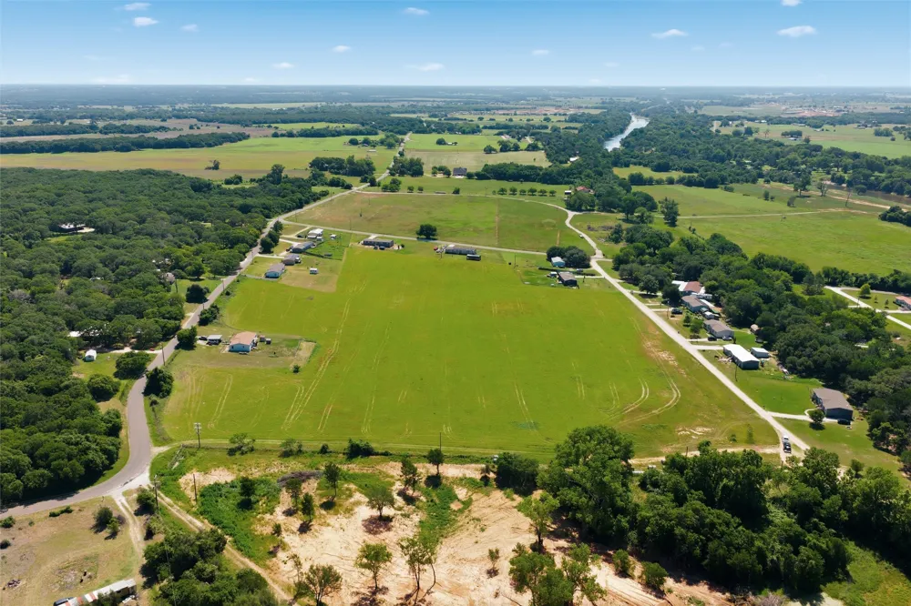 River Road Gholson, TX 76705