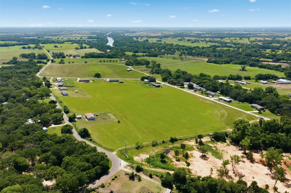 River Road Gholson, TX 76705