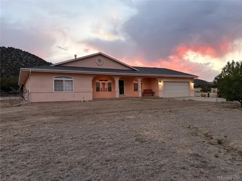 282 Meadowdale Lane