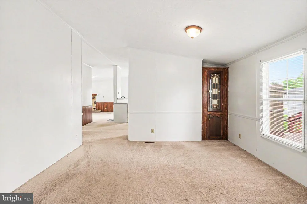 76 MIC NAN DRIVE Middletown, PA 17057