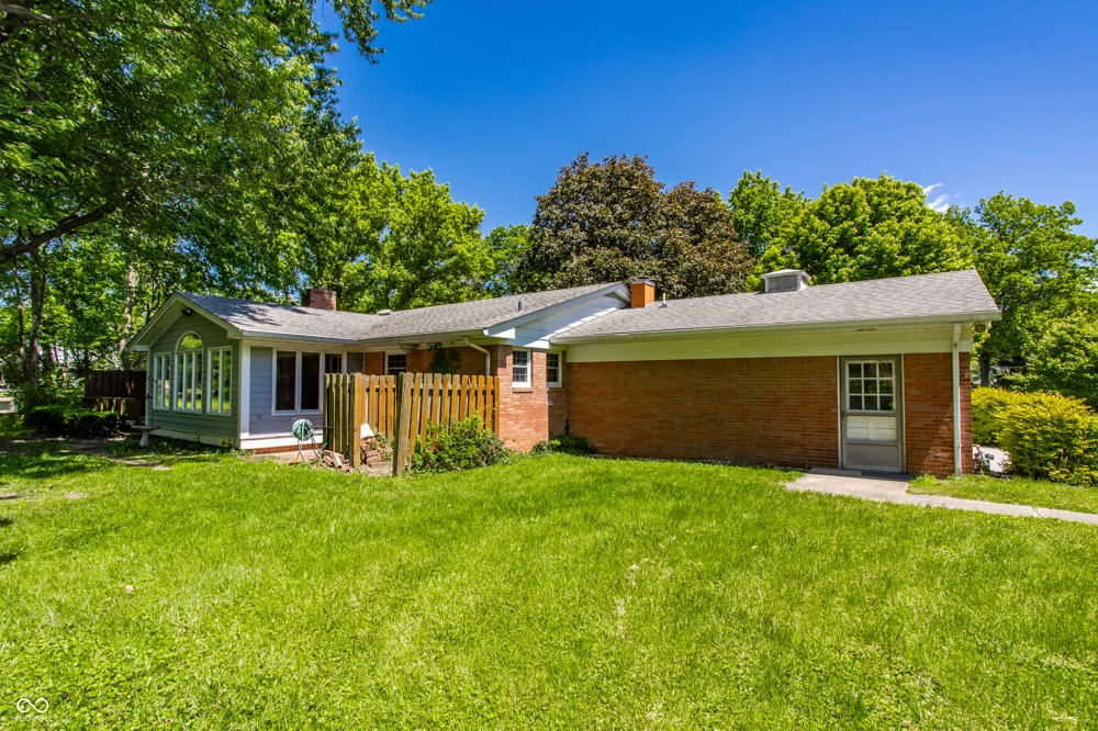 8530 Washington Boulevard Indianapolis, IN 46240