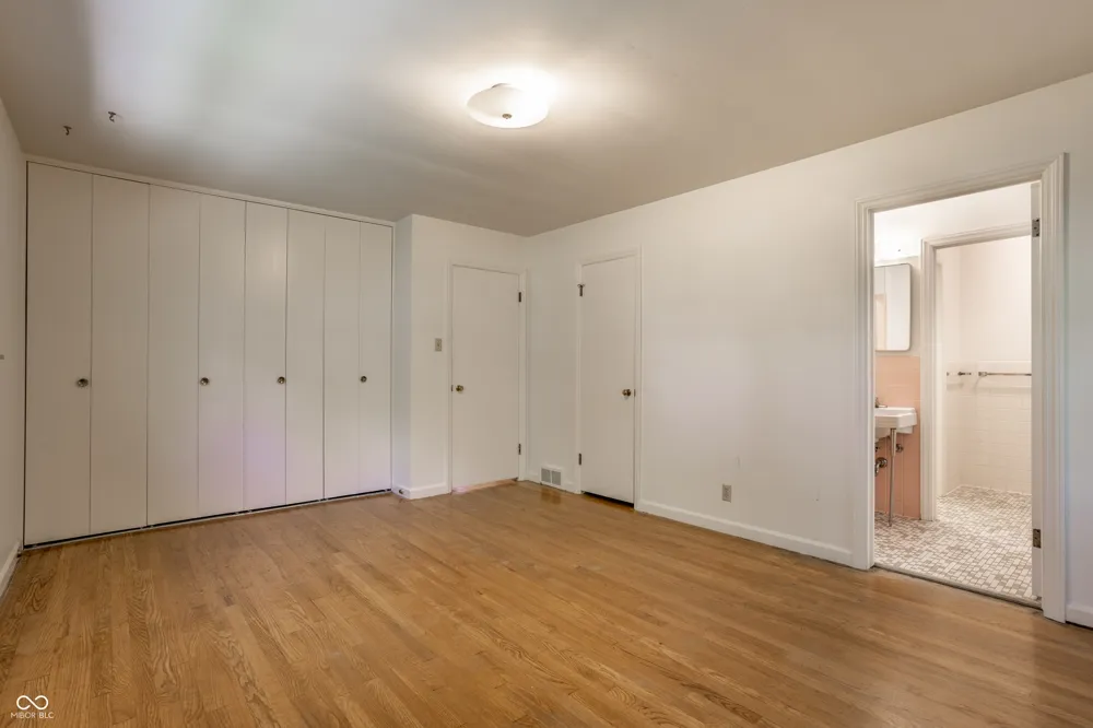 8530 Washington Boulevard Indianapolis, IN 46240