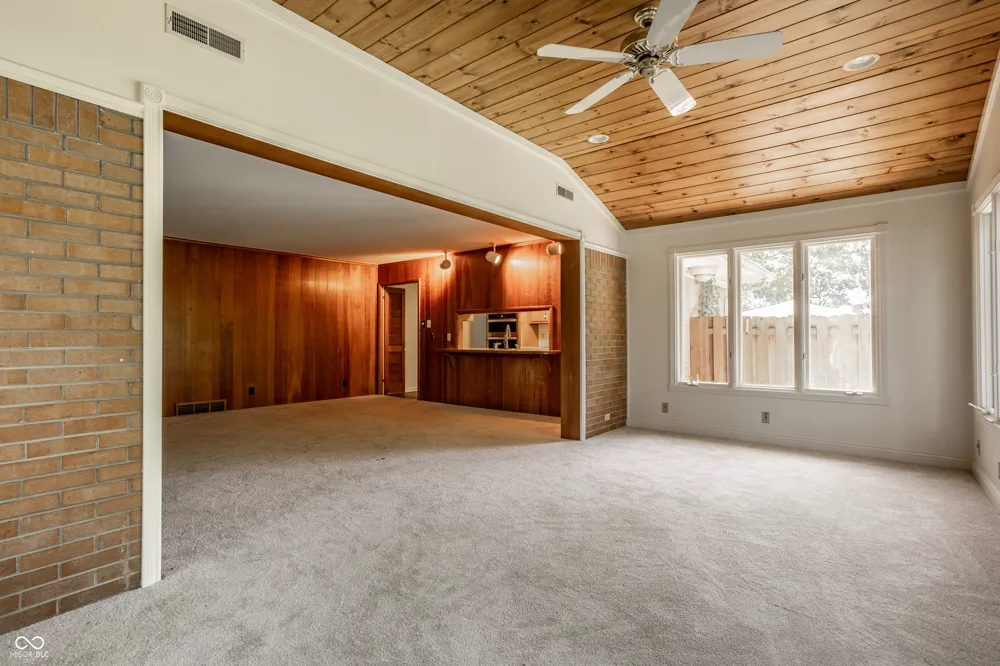 8530 Washington Boulevard Indianapolis, IN 46240