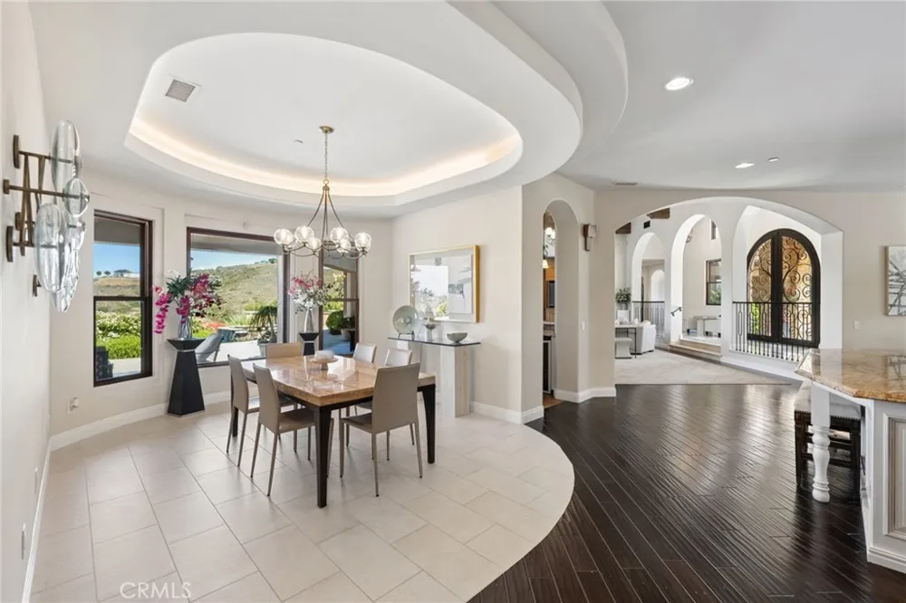 27050 Via Vanessa Temecula, CA 92590