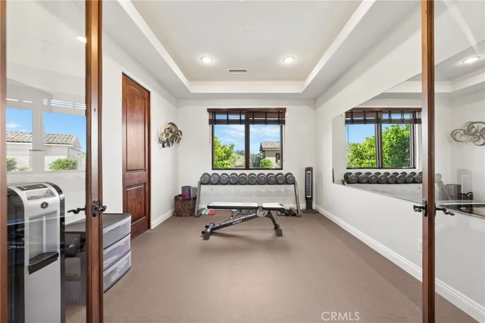 27050 Via Vanessa Temecula, CA 92590