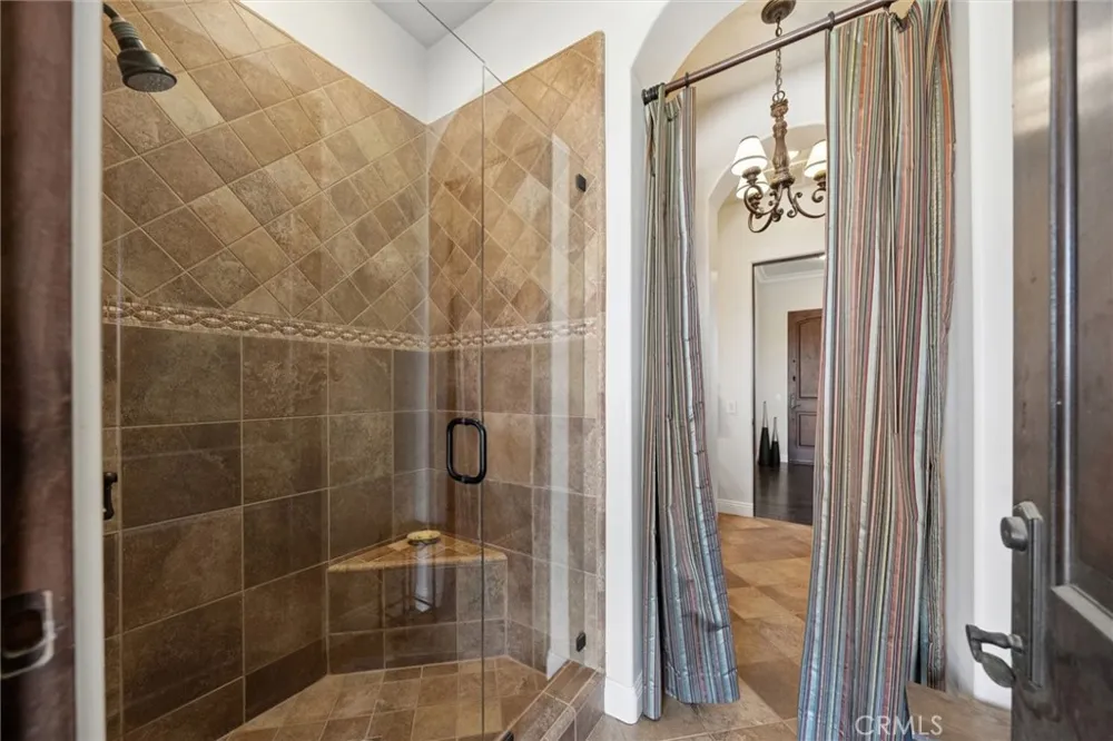 27050 Via Vanessa Temecula, CA 92590