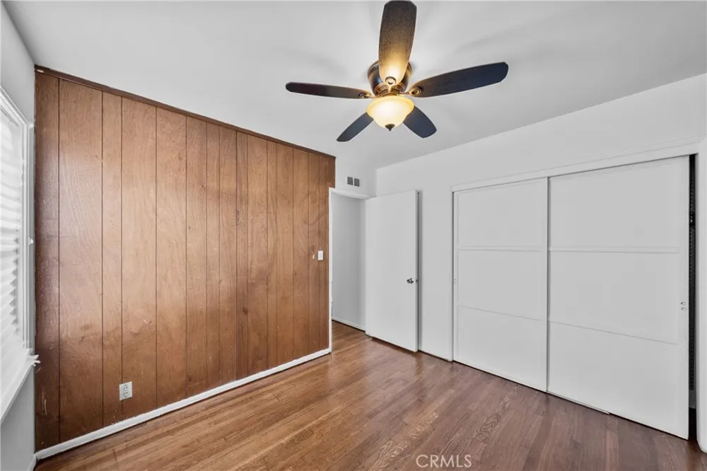 11712 Tarron Hawthorne, CA 90250