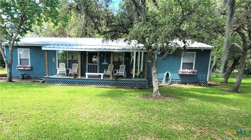 324 Wooldridge Road Seadrift, TX 77983