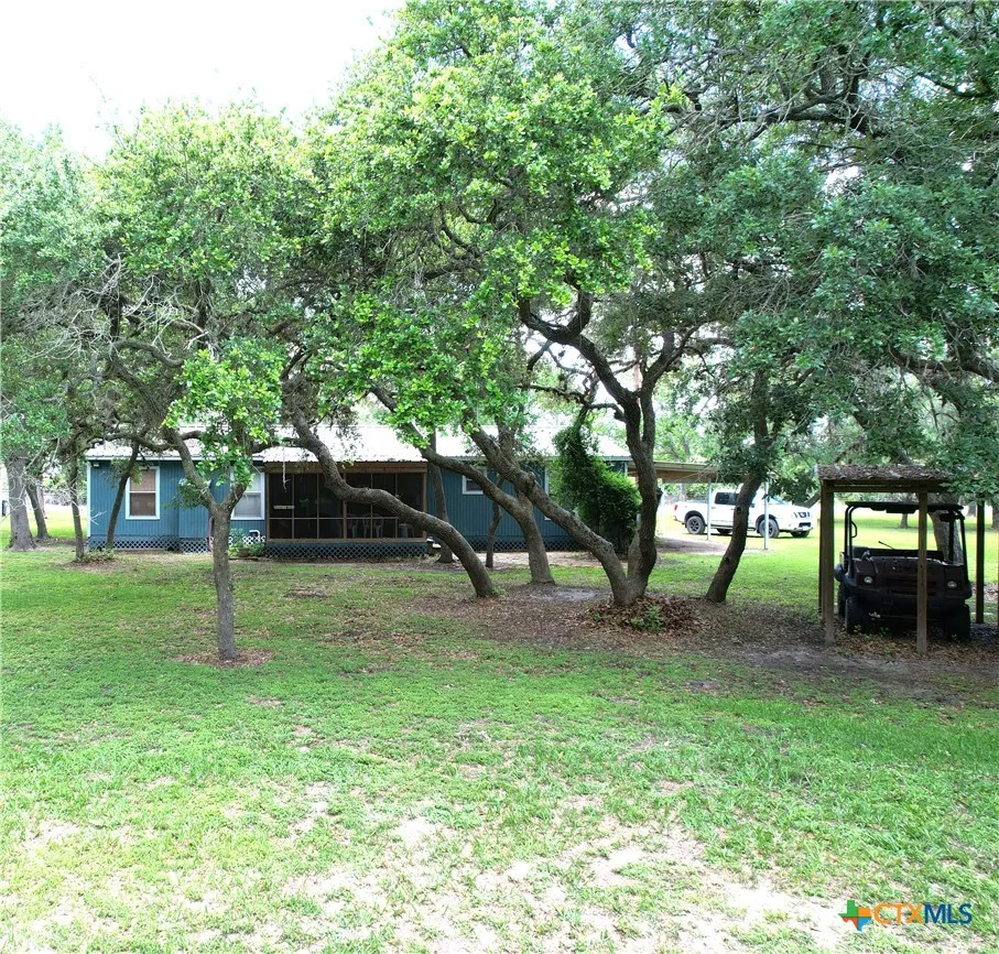 324 Wooldridge Road Seadrift, TX 77983
