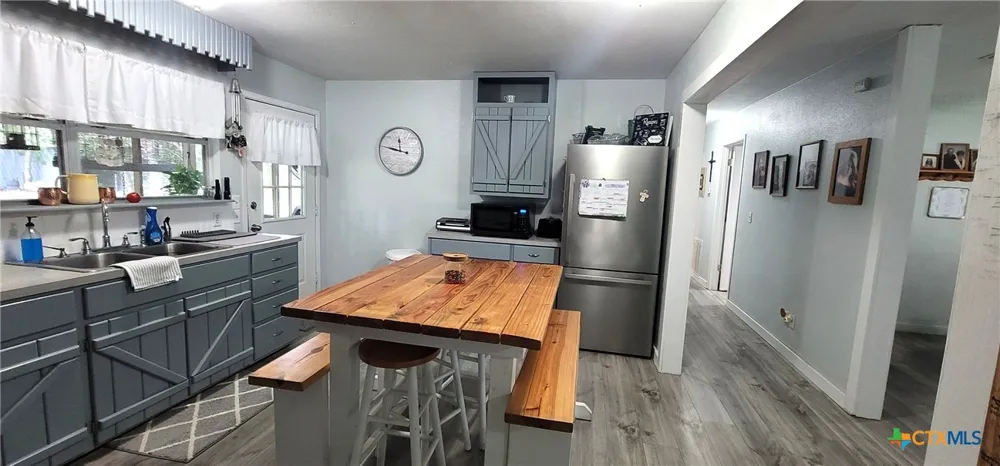 324 Wooldridge Road Seadrift, TX 77983