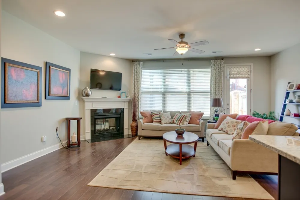 2005 Bungalow Dr Thompsons Station, TN 37179