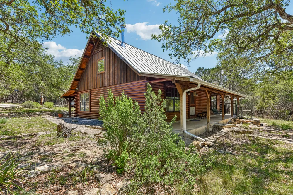 501 Oak Knob Drive Wimberley, TX 78676