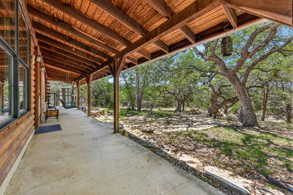 501 Oak Knob Drive Wimberley, TX 78676