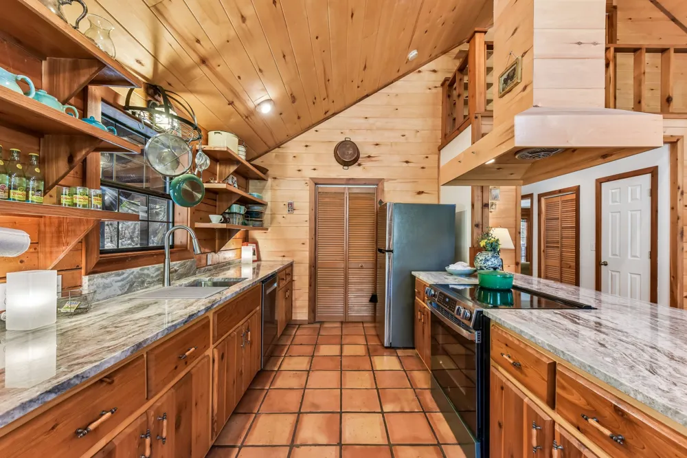 501 Oak Knob Drive Wimberley, TX 78676