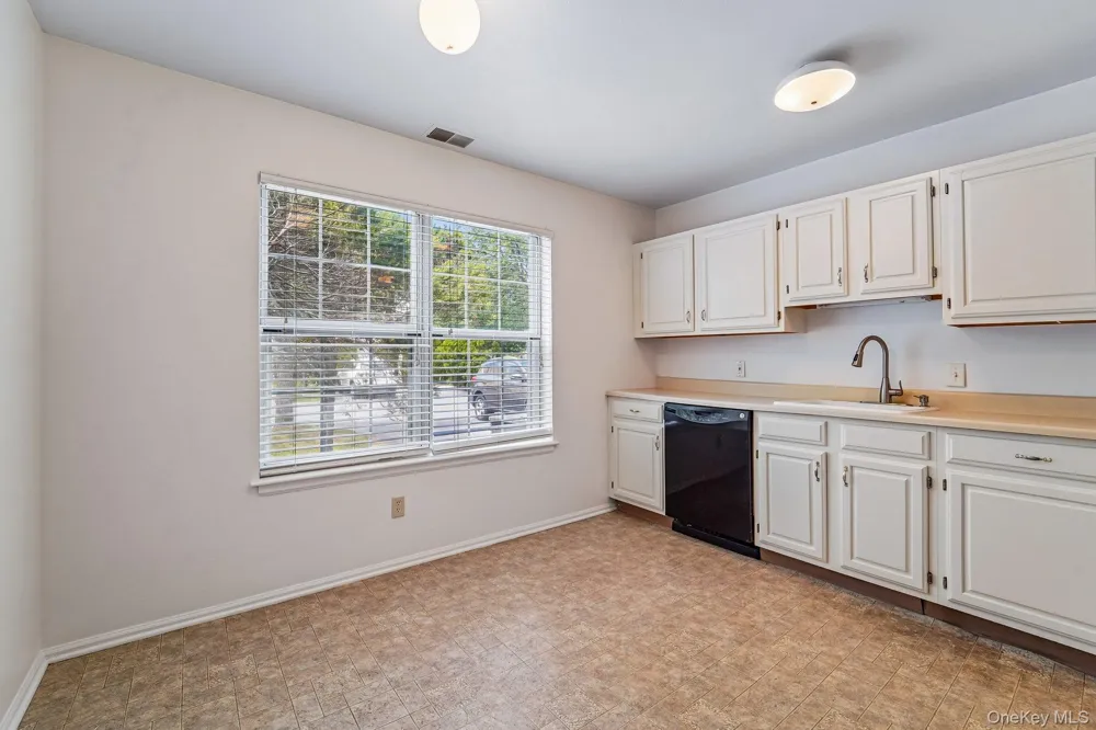 50 Olde Wagon Road Warwick, NY 10990